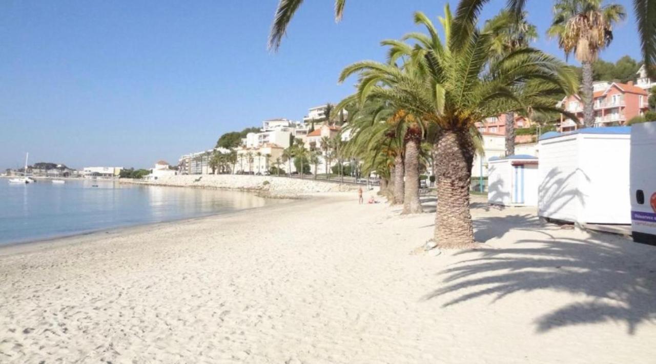 L Annexe 50M De La Plage 邦多勒 外观 照片