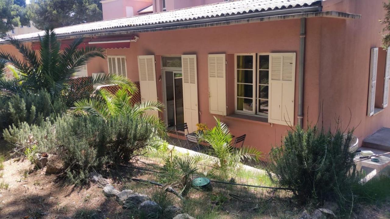 L Annexe 50M De La Plage 邦多勒 外观 照片