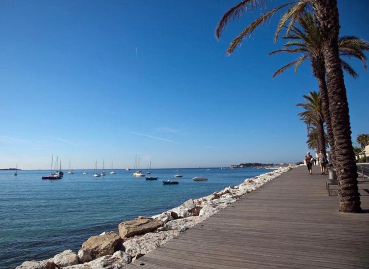L Annexe 50M De La Plage 邦多勒 外观 照片
