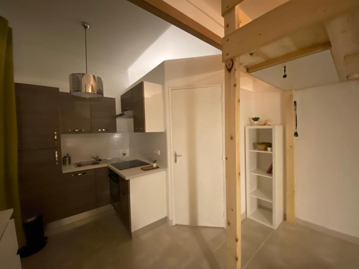 L Annexe 50M De La Plage 邦多勒 外观 照片
